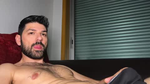 Snapshot of sexfriendch chatting on 04-22-26, 08:39 Lucenzo online show from 04-22-26, 08:39