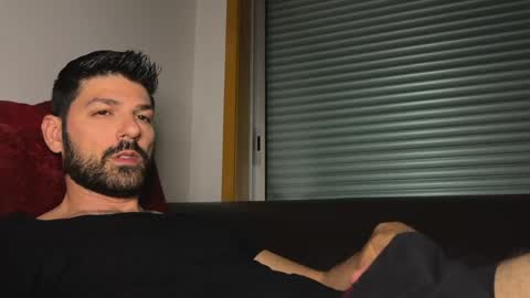 Snapshot of sexfriendch chatting on 04-25-26, 03:31 Lucenzo online show from 04-25-26, 03:31