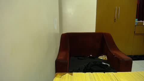 Mari online show from 04-01-26, 02:36