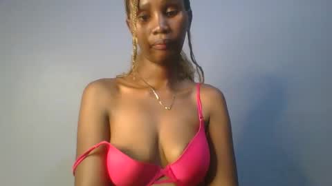 Snapshot of sexie_love chatting on 03-11-25, 12:11 Nancy online show from 03-11-25, 12:11