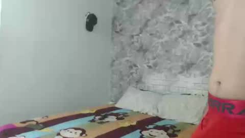 Snapshot of sexincompany chatting on 01-07-25, 11:35 monserat y thony online show from 01-07-25, 11:35