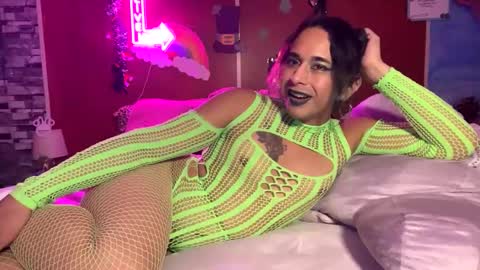 Snapshot of sexiwhiskey699 chatting on 03-12-25, 03:35 sexiwhiskey699 online show from 03-12-25, 03:35