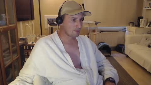 Sexlobo online show from 12-24-24, 02:33