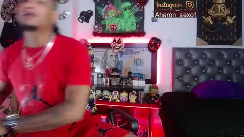 Aharon  ravelo online show from 02-03-26, 02:53