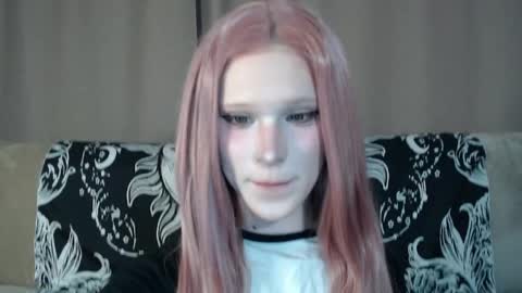 Nextdoor Princess online show from 04-08-26, 10:04