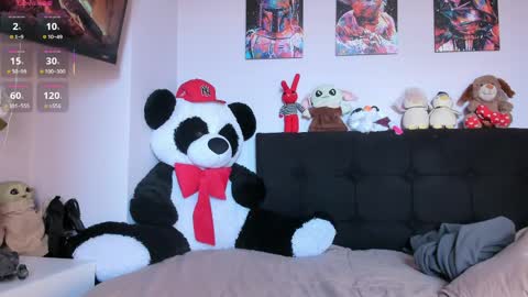 Snapshot of sextape_couple chatting on 05-03-26, 07:09 Ask me online show from 05-03-26, 07:09