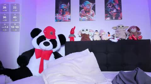 Snapshot of sextape_couple chatting on 05-19-26, 01:50 Ask me online show from 05-19-26, 01:50