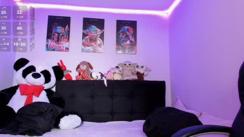 Snapshot of sextape_couple chatting on 05-27-26, 02:25 Ask me online show from 05-27-26, 02:25