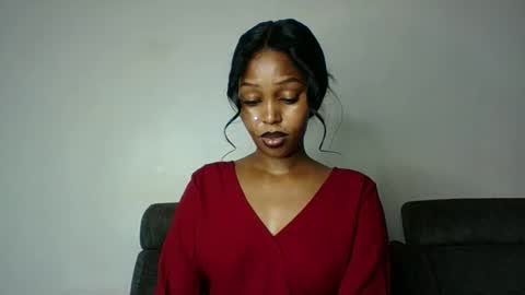 Snapshot of sexttiana_ebony chatting on 10-17-25, 08:28 sexttiana_ebony online show from 10-17-25, 08:28