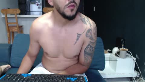 Snapshot of sexual_devils chatting on 05-19-26, 11:05 sexual_devils online show from 05-19-26, 11:05