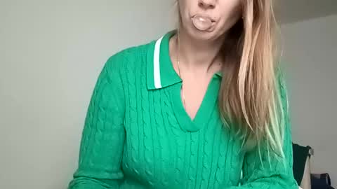 Snapshot of sexualangel chatting on 12-02-24, 11:56 Verona online show from 12-02-24, 11:56