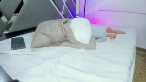 sexxchubby online show from 03-10-26, 10:48