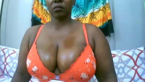 sexxi_ebony online show from 12-02-25, 01:50