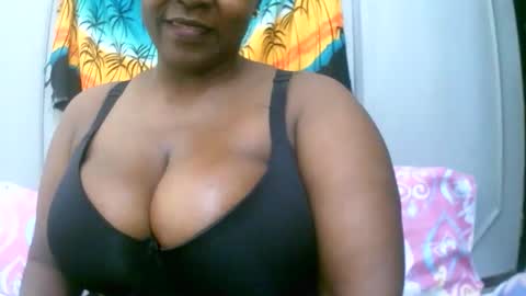 sexxi_ebony online show from 02-03-26, 01:16