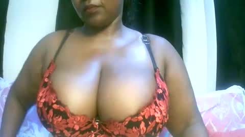 sexxi_ebony online show from 04-10-26, 01:22