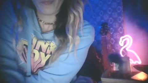sexxileeah online show from 12-18-24, 10:35
