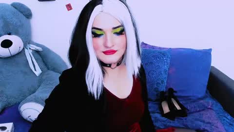 Snapshot of sexxx_queen chatting on 02-05-25, 03:09 sexxx_queen online show from 02-05-25, 03:09