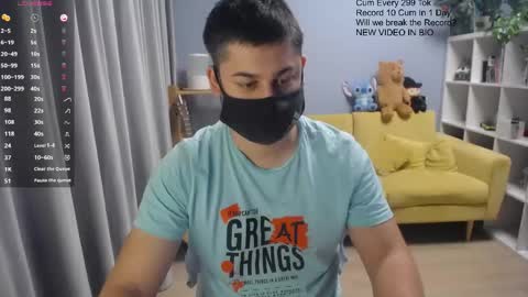 Snapshot of sexxxdickbig chatting on 04-21-26, 07:03 Tommy online show from 04-21-26, 07:03