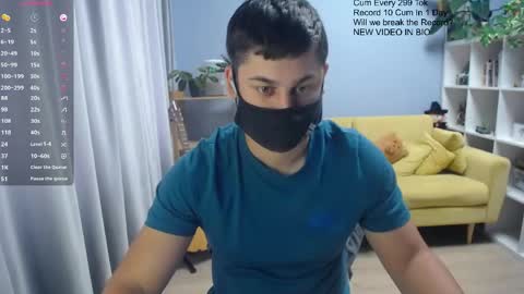 Snapshot of sexxxdickbig chatting on 05-16-26, 08:22 Tommy online show from 05-16-26, 08:22