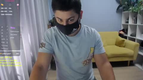 Snapshot of sexxxdickbig chatting on 05-28-26, 07:16 Tommy online show from 05-28-26, 07:16