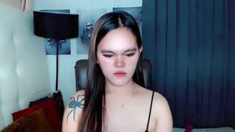 sexxxy_caroline online show from 02-15-25, 08:33