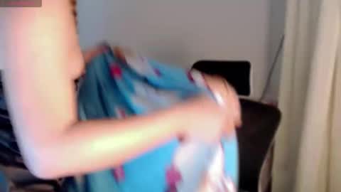 Snapshot of sexxxy_caroline chatting on 05-11-26, 10:21 sexxxy_caroline online show from 05-11-26, 10:21