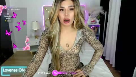 sexxxy_phoenix online show from 03-28-26, 12:49