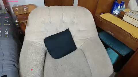 Snapshot of sexxxycrystali chatting on 07-28-26, 06:20 sexxxycrystali online show from 07-28-26, 06:20
