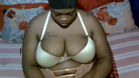 sexxy_brii online show from 05-05-26, 09:50
