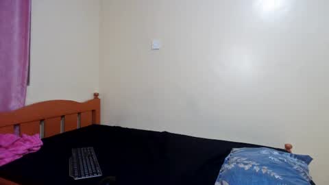 Gigie online show from 06-18-26, 02:56