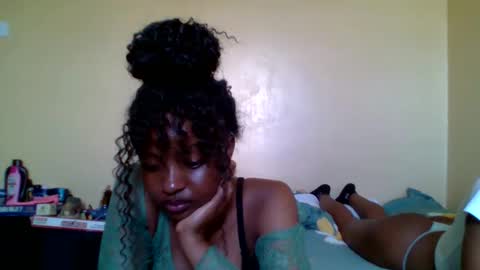 sexxy_daisyy online show from 10-16-25, 12:17