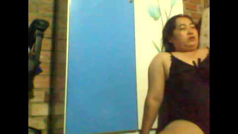 sexxy_love2k online show from 10-11-25, 11:20