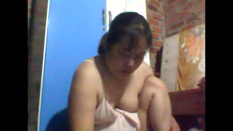 sexxy_love2k online show from 10-22-25, 12:05