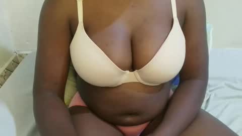 Snapshot of sexxy_maya1 chatting on 05-14-26, 09:54 sexxy_maya1 online show from 05-14-26, 09:54