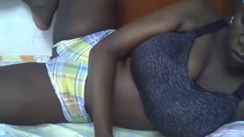 Snapshot of sexxyboob2 chatting on 01-18-26, 08:12 sexxyboob2 online show from 01-18-26, 08:12