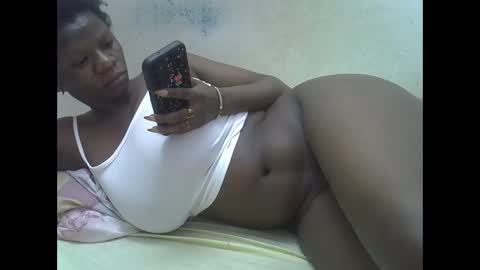 Snapshot of sexxyboob2 chatting on 02-10-26, 01:21 sexxyboob2 online show from 02-10-26, 01:21