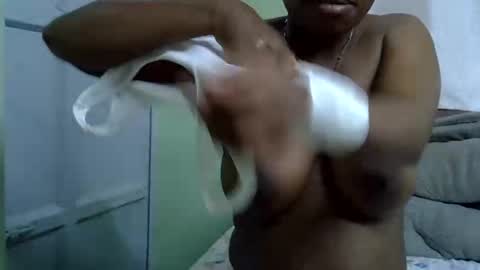 African Queen online show from 11-04-25, 12:48