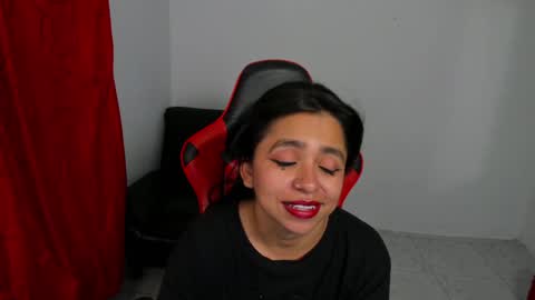 Snapshot of sexxyhot23 chatting on 02-05-25, 04:37 LINDA online show from 02-05-25, 04:37