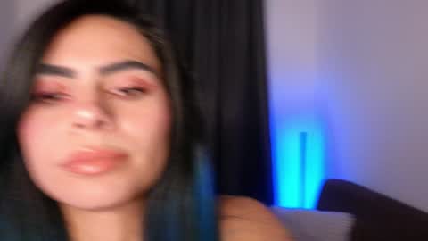  Angie   online show from 04-06-26, 11:38