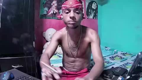 Snapshot of sexy_0boy chatting on 02-09-26, 12:47 Sebastian online show from 02-09-26, 12:47