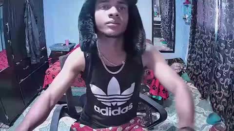 Snapshot of sexy_0boy chatting on 02-28-26, 02:40 Sebastian online show from 02-28-26, 02:40