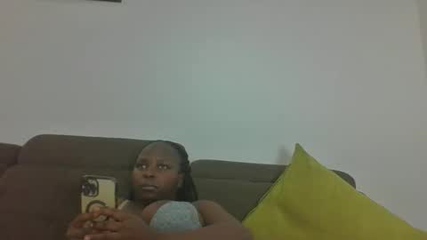 Snapshot of sexy_africangirl chatting on 11-07-25, 11:27 Sexy Africangirl online show from 11-07-25, 11:27