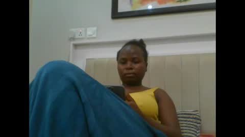 Snapshot of sexy_africangirl chatting on 03-20-26, 04:50 Sexy Africangirl online show from 03-20-26, 04:50