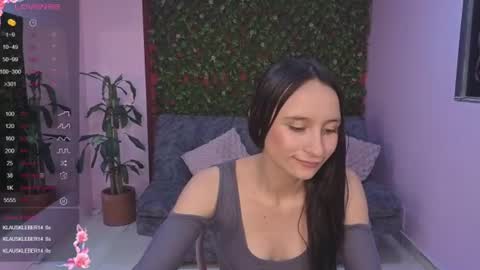 Ailin online show from 06-27-26, 12:22