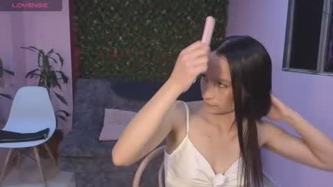 Ailin online show from 07-08-26, 06:56
