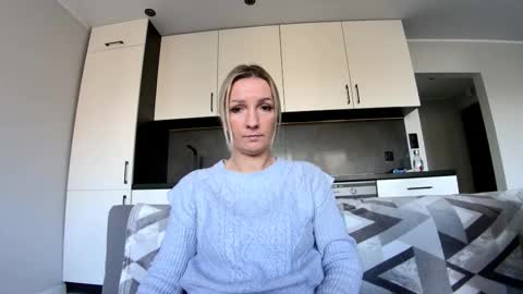 Sexy Amy 23s online show from 11-10-25, 10:47