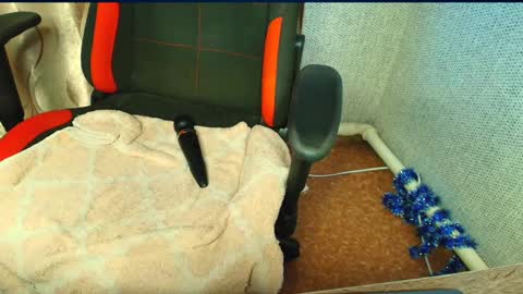 Snapshot of sexy_as_fuck_ chatting on 02-14-25, 01:40 Jessica  Face only in pvt or in snapchat Dont ask more.... online show from 02-14-25, 01:40