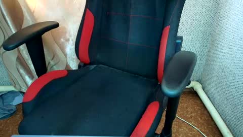 Snapshot of sexy_as_fuck_ chatting on 10-22-25, 10:04 Jessica  Face only in pvt or in snapchat Dont ask more.... online show from 10-22-25, 10:04