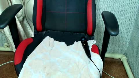 Jessica  Face only in pvt or in snapchat Dont ask more.... online show from 02-26-26, 11:26