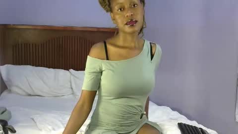 kiki online show from 02-08-26, 10:24